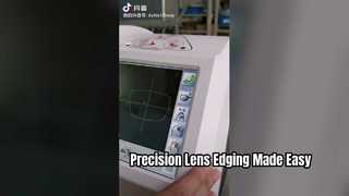 Un examen plus approfondi : coupe-bordure automatique 3D sans motif avec écran tactile couleur de 8 pouces